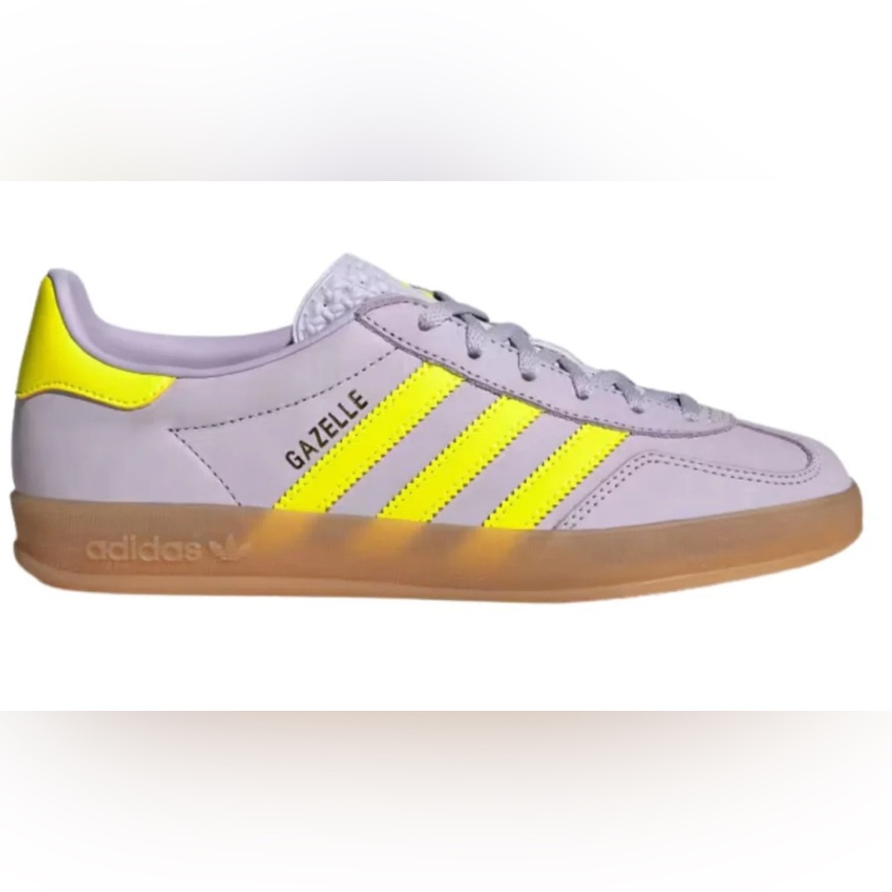 Adidas Gazelle Shoes in Light Purple NWT